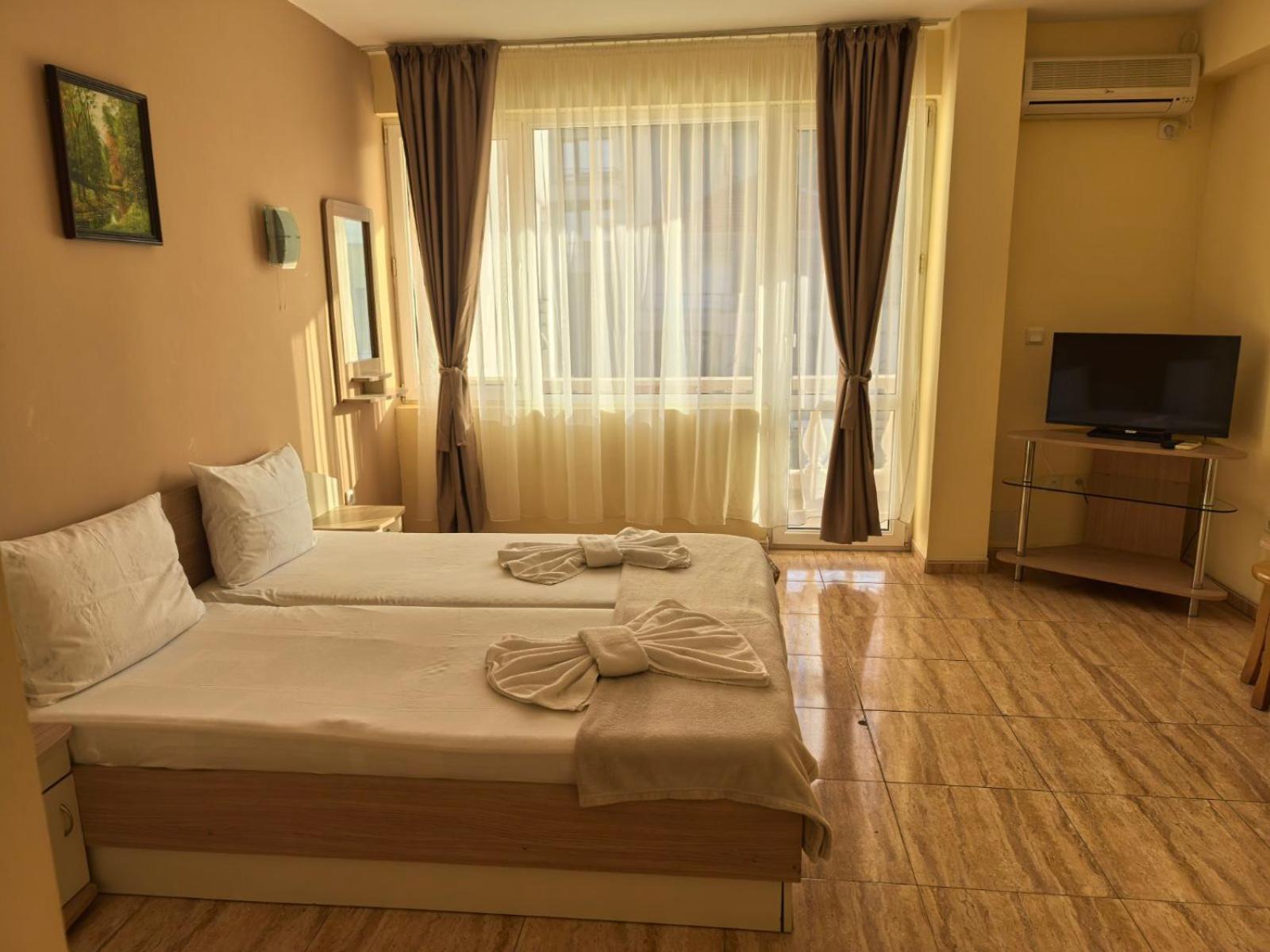 Family Hotel Alfa Vita Sozopol Exteriör bild