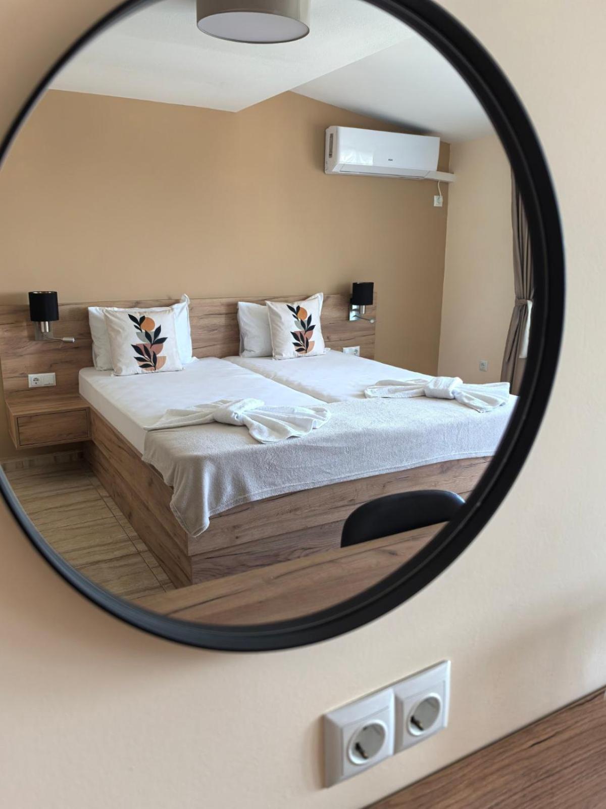 Family Hotel Alfa Vita Sozopol Exteriör bild